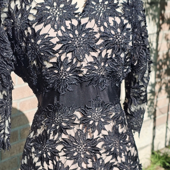 Mikael Aghal black lace dress - Picture 5 of 7